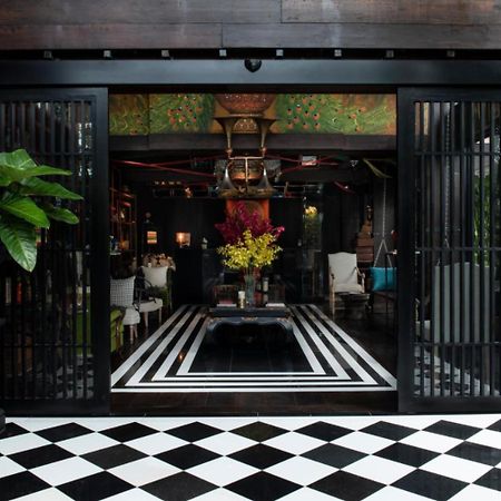 Dhevi Bangkok Hotel Esterno foto